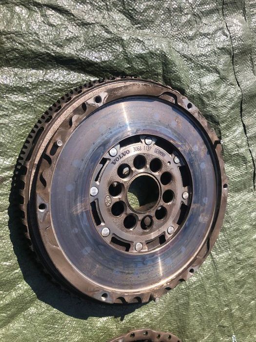 Dwumasa Sprzęgło Volvo 2.5 Turbo B5254t