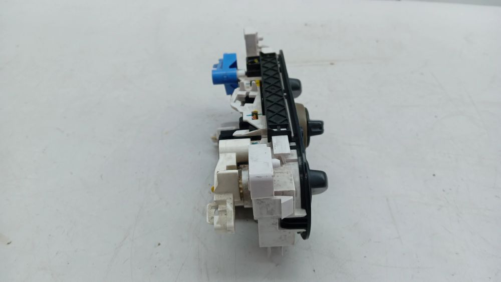 Botão / interruptor do AC DACIA Duster (HS_)