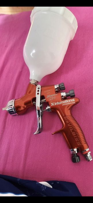 Pistolet lakierniczy