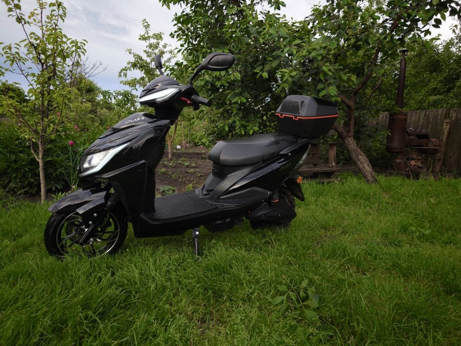Електроскутер Atlas 1800wt