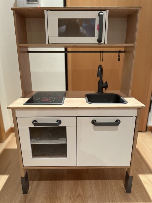 Cozinha IKEA para crianças
