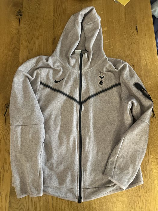 Sprzedam dres nike tech tottenham