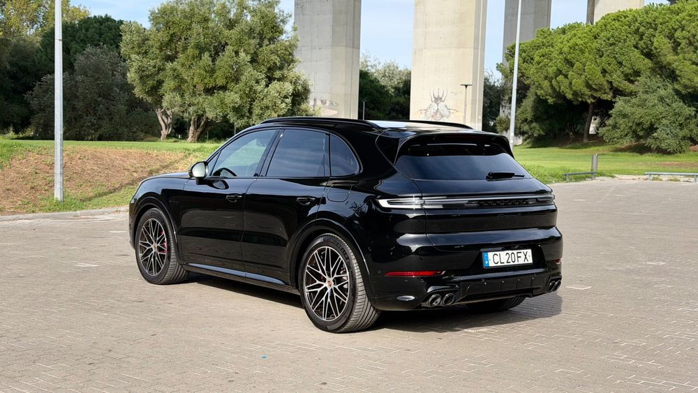 PORSCHE CAYENNE S | 2025 | 464 CV | 29.000 KM |