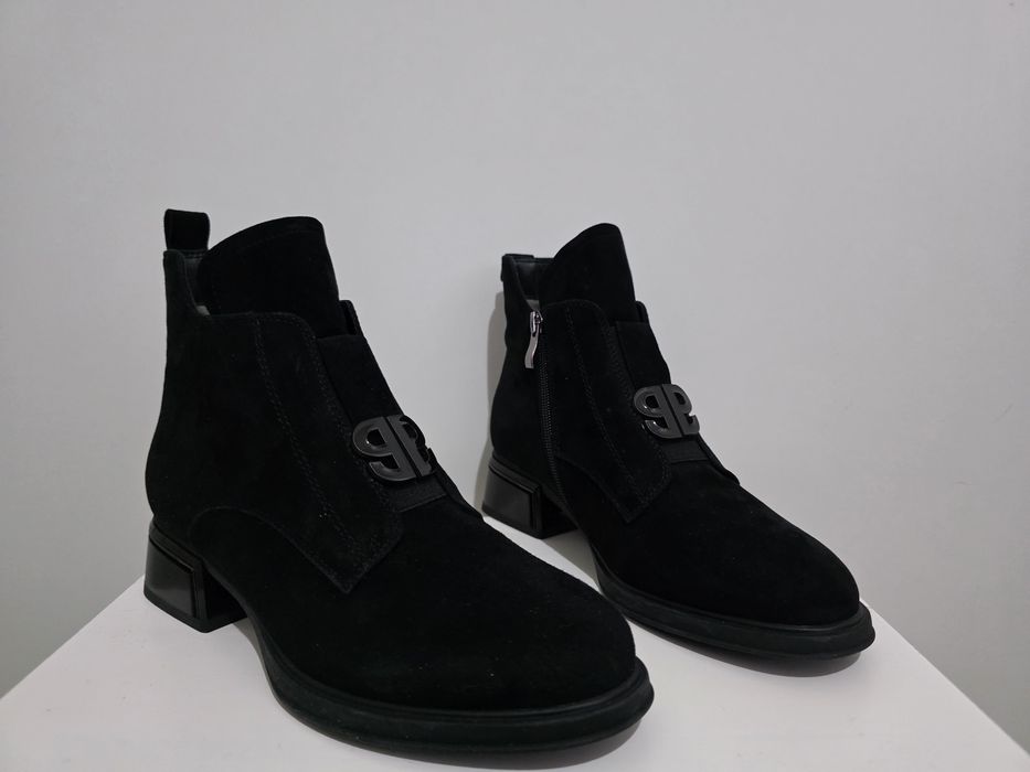 Buty damskie półbuty botki 37 nowe