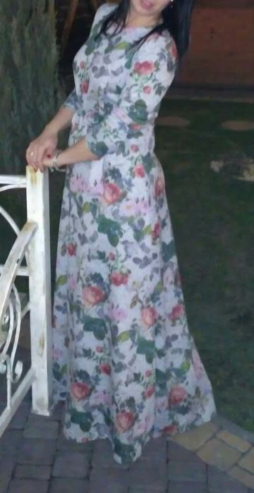 Платье праздничное