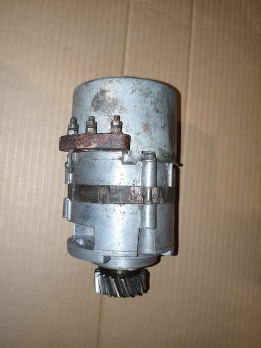 Alternator G424 Ural M66 M67