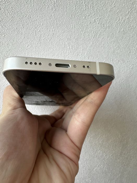 iPhone 12 mini розбитий