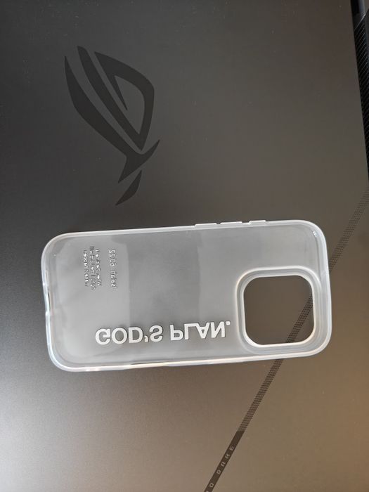 Продам чохли на iphone 16 pro