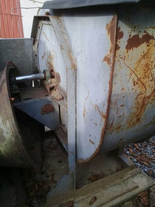 Відцентровий вентилятор для видалення пилу, стружки, тирси