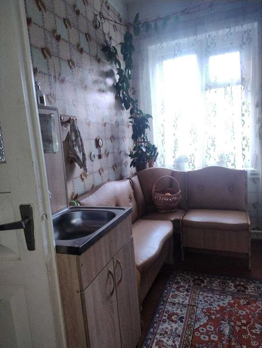 Продам пол дома 25м2. Жилое состояние. г. Мерефа. ТОРГ   SM