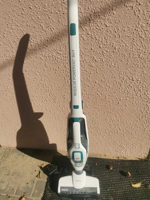 Продам бездротовий пилосос трансформер