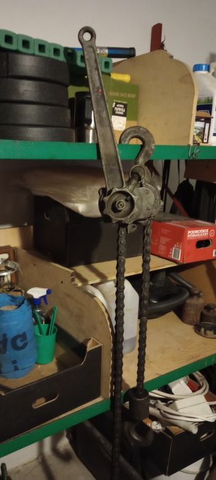 Sprzedam wciągarke łańcuchowa