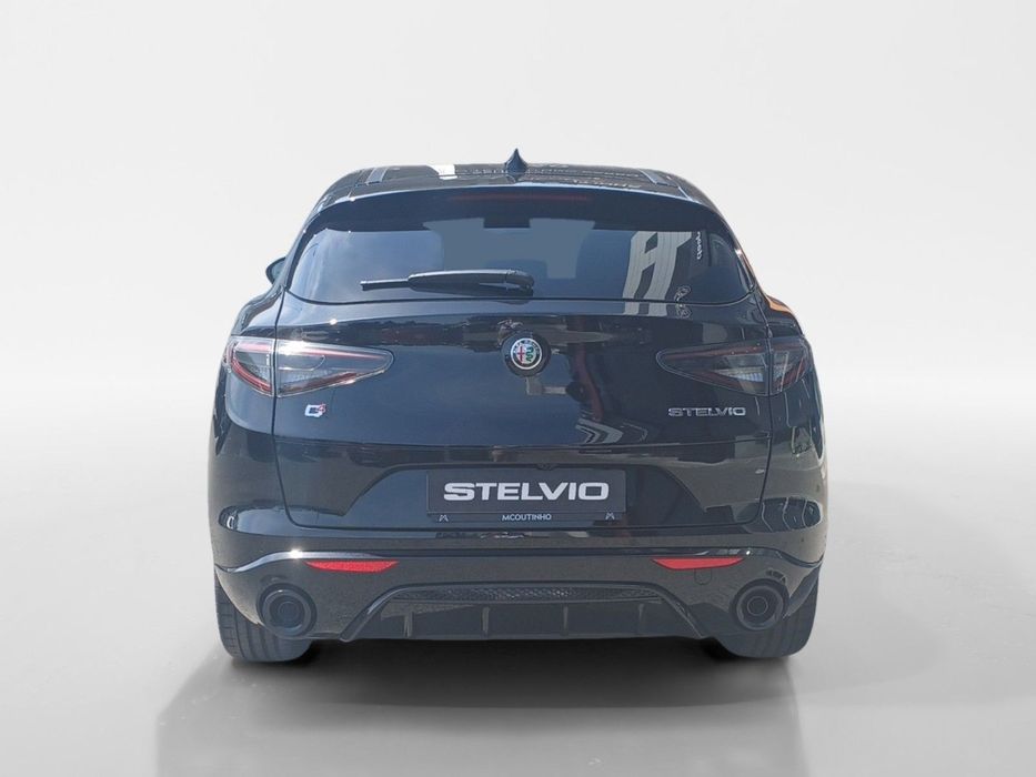 Alfa Romeo Stelvio 2.0 T Veloce Q4 AT8