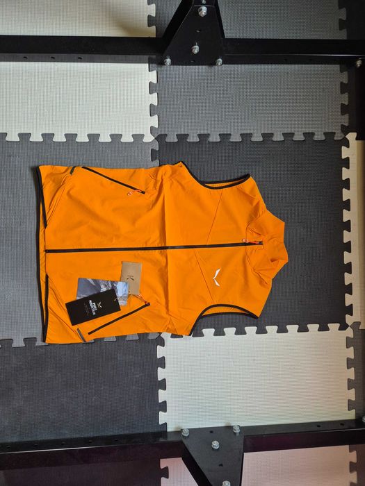 Nowa męska lekka kamizelka turystyczna bezrękawnik softshell Salewa