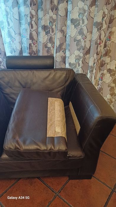 Sofa de sala em pele