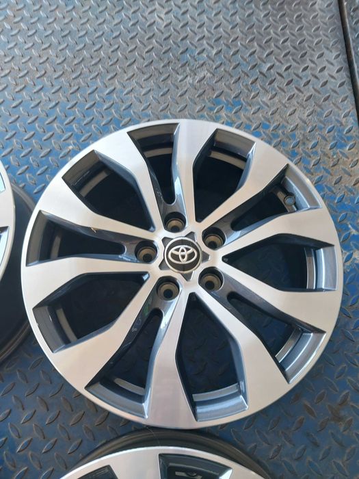Nowe Alufelgi 17 Toyota Avensis, Auris, Corolla, Rav 4