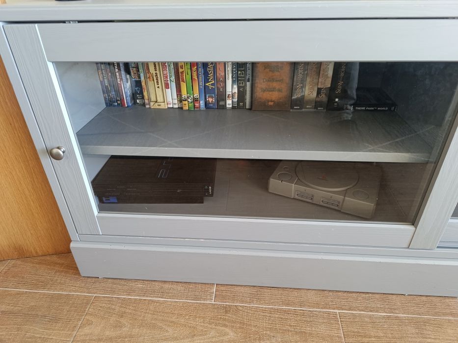 Móvel de televisão IKEA