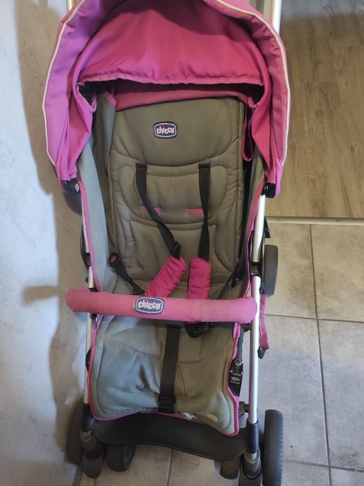 Коляска для дівчаток