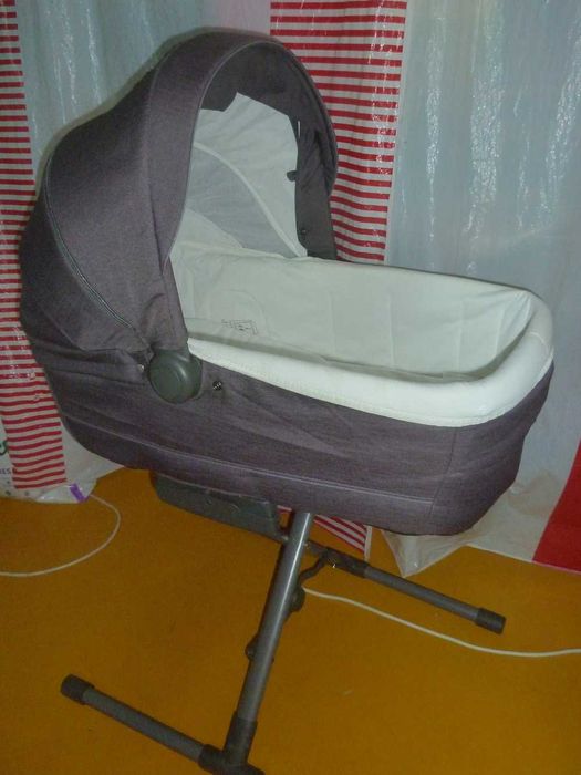 Inglesina Cradle with Stand