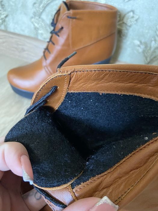 ПРОДАМ шкіряні черевики