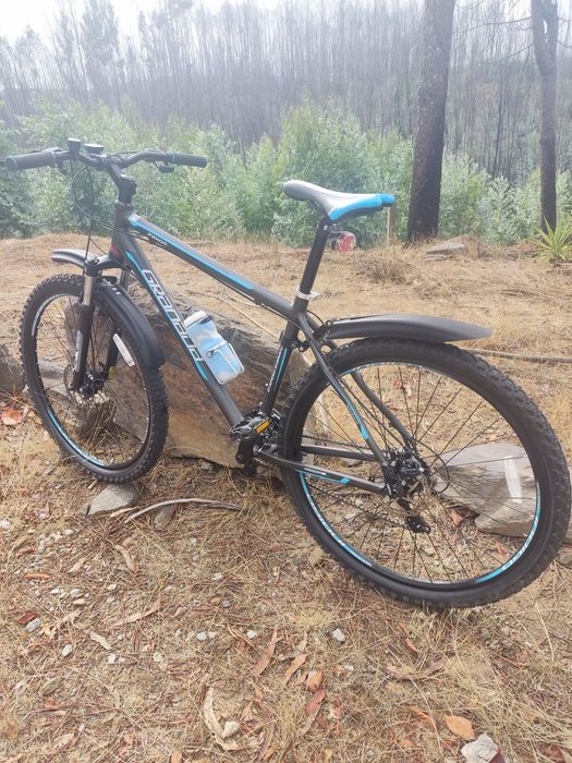 Bicicleta de BTT