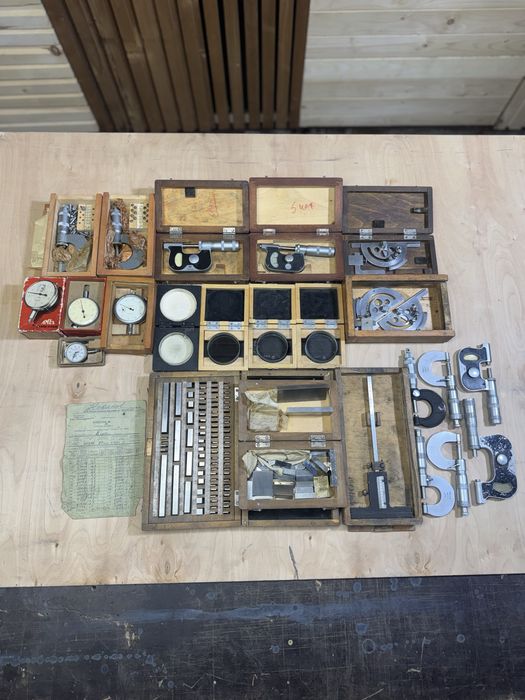 Інструмент, мікрометр, штангенглубинометр, кінцеві міри, індікатор