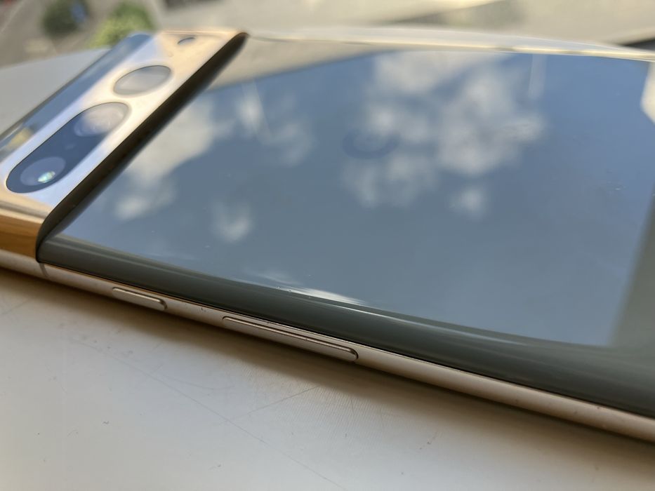 Google Pixel 7 Pro A/B  dostepne 3 szt.. (jeden szary)