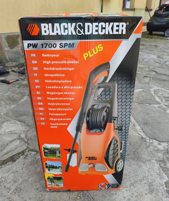 Myjka ciśnieniowa renomowanej firmy BLACK&DECKER model PW 1700 SPM. NOWA!!! Oryginalnie zapakowana, nawet nie rozpakowana.