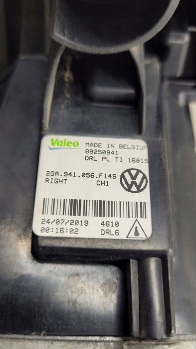 Volkswagen T-Roc Halogen przedni LED DRL prawy przód 2GA941056