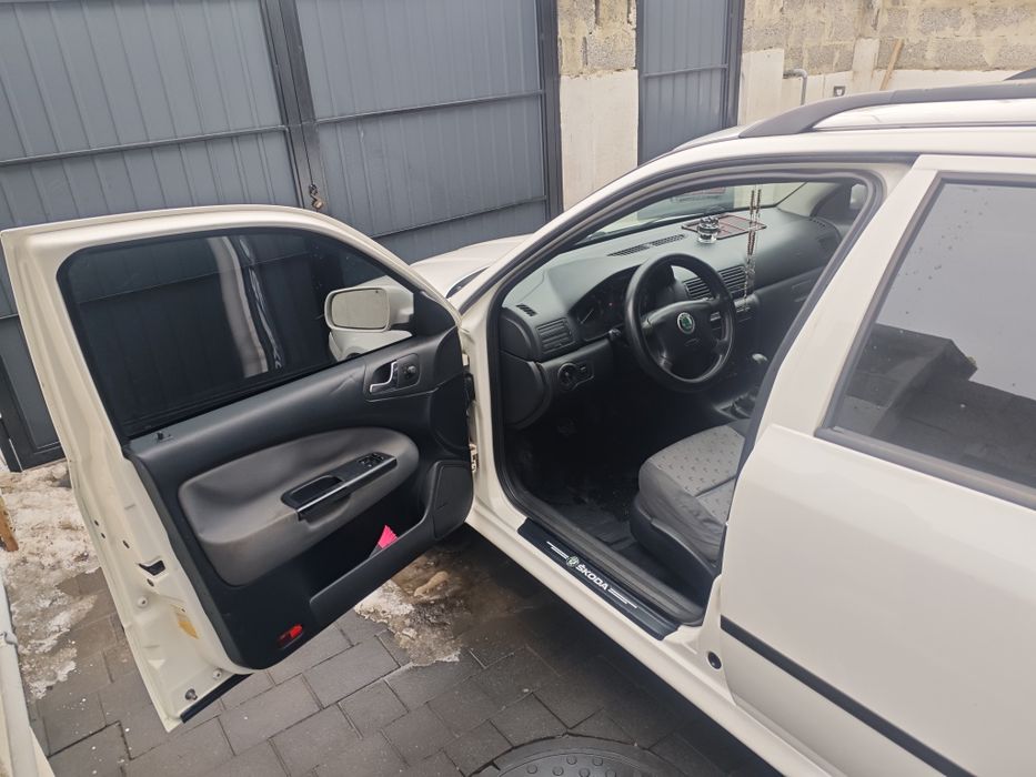 Автомобіль Шкода Октавія