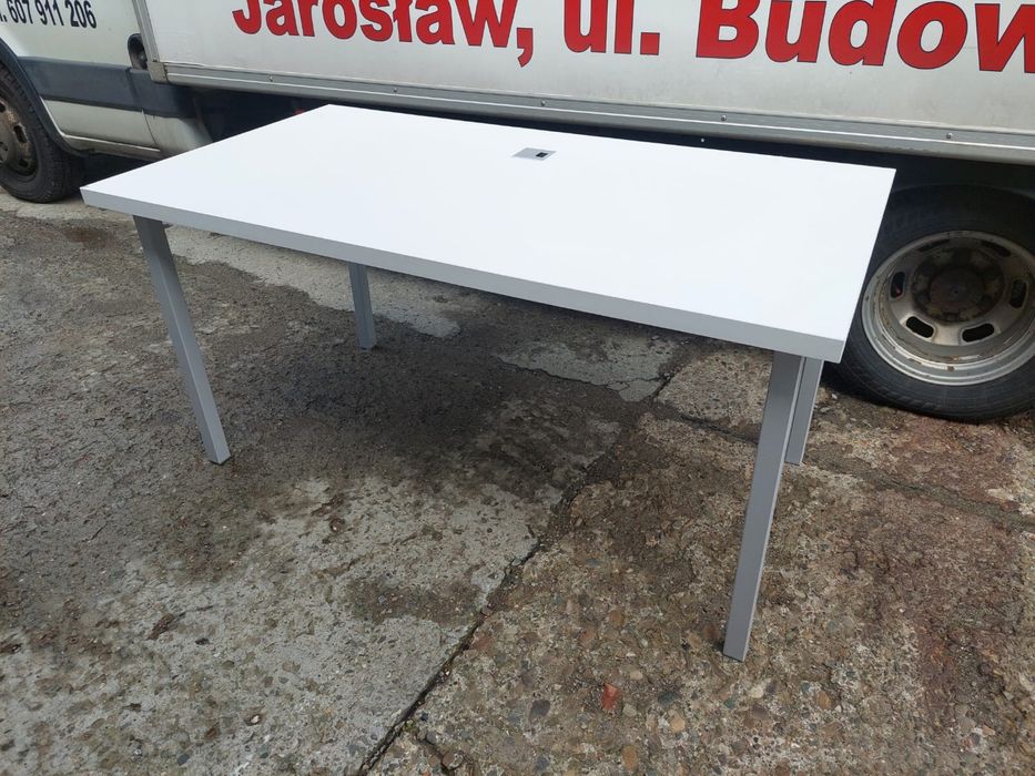 Biurko biurowe 155x80 - używane meble biurowe większa ilość