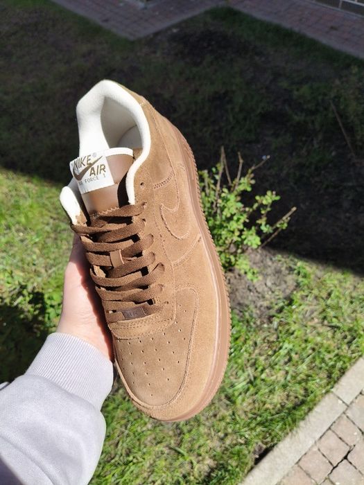 Nike Forse крута сучасна модель у коричневому кольорі