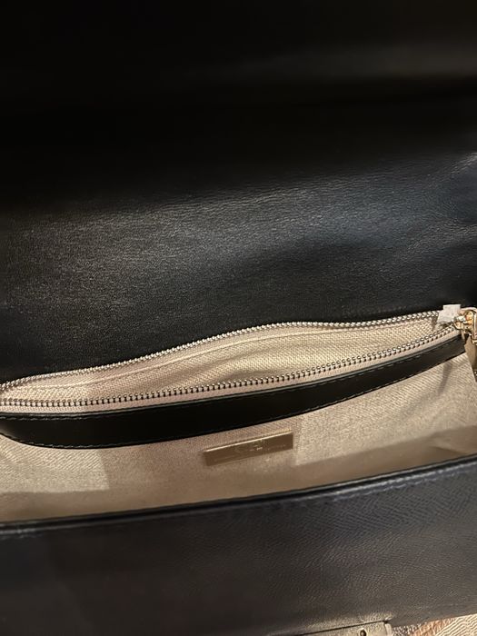 Mala Carolina Herrera
