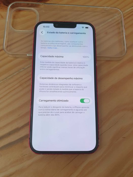 iPhone 13 Vermelho 128GB – Estilo e Potência num Único Dispositivo