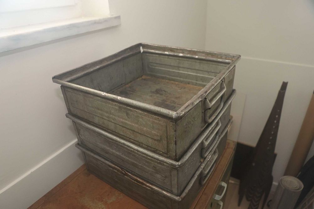 Vintage Industrial Stacking Boxes from Bosch64862811192065125
