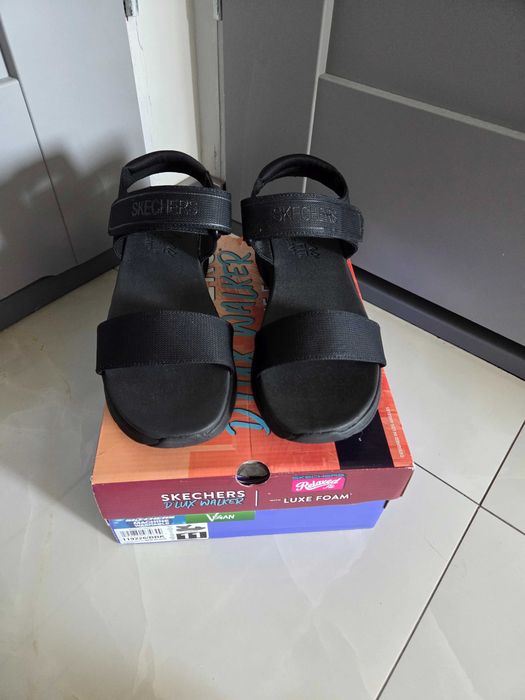 Sandały sportowe czarne skechers 40
