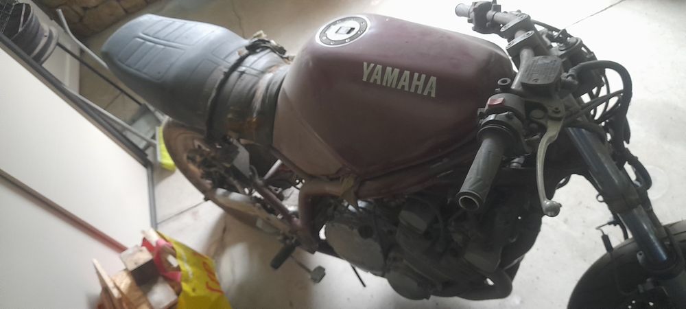 Yamaha XJ 900 revisionada
