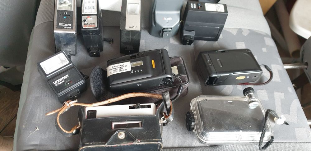 Kolekcja starych aparatów