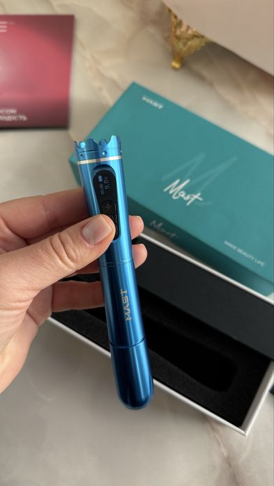 Продам машинку  Mast Crown P3