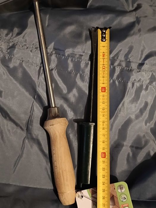 Ancinho e Chave para plantas e agricultura