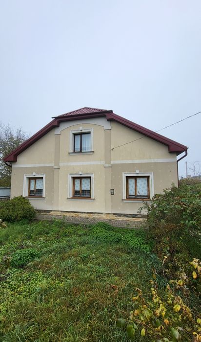 Продається будинок в пригороді Тернополя