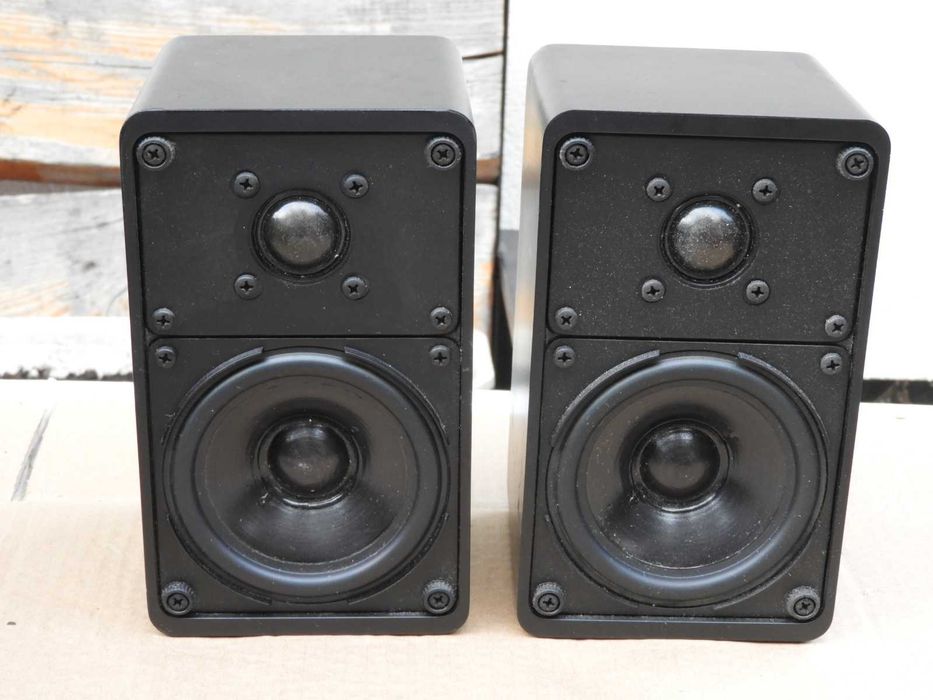 Kolumny satelitki Canton Plus S do zestawu audio