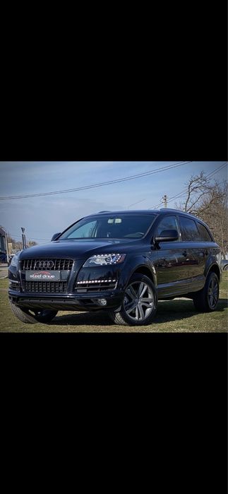 Продам автомобиль Audi q7 s-line