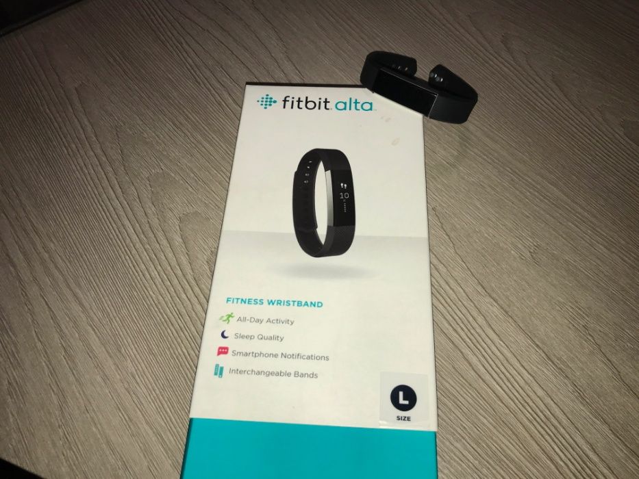 Фитнес-трекер Fitbit Alta Black Large (FB406BKL)