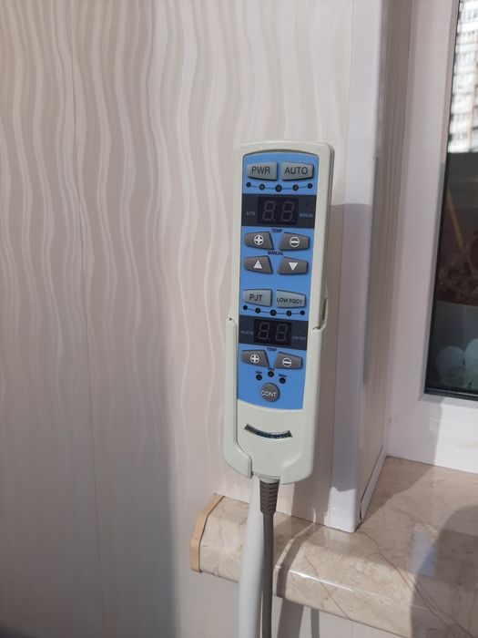 Продам масажне ліжко Nuga Best 5000