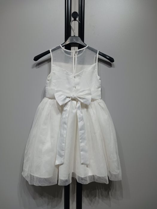 Sukienka okolicznościowa rozm. 134 / nowa