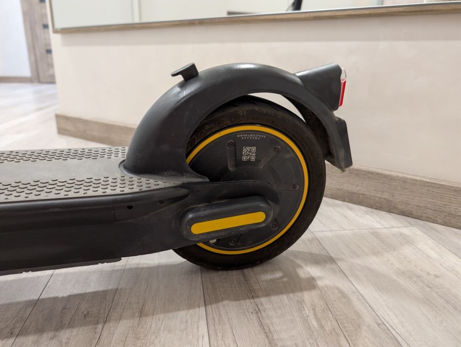 Segway Nibebot Kickscooter MAX G30E II