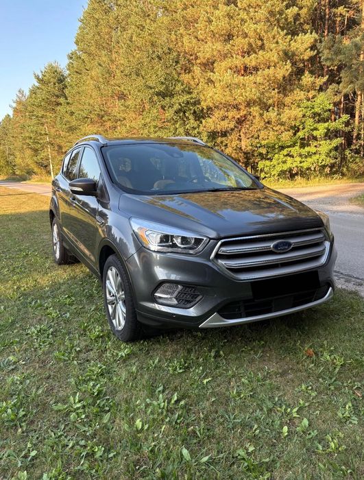 Ford Escape Titanium 2018 року