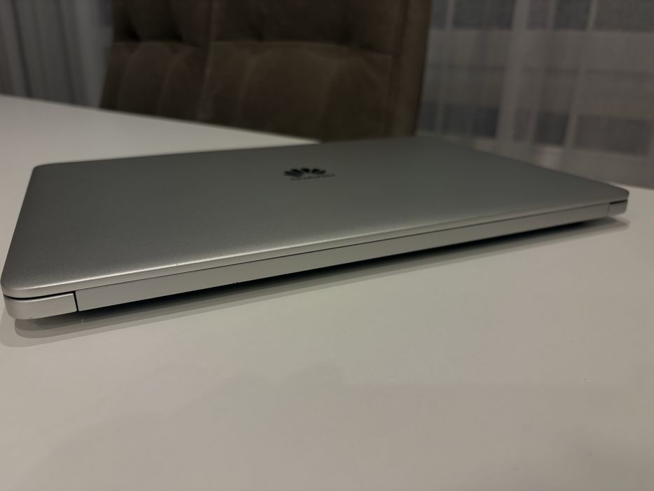 Huawei MateBook D