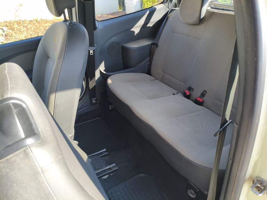 Renault Twingo 2 2011 98000km 1.2 75KM